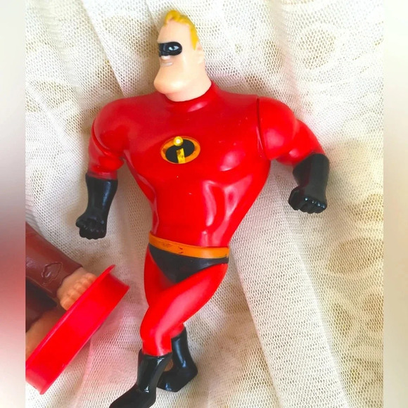 Disney Pixar The Incredibles Action Figures Set of 2 Toys Collectible Figurines - Picture 3 of 5